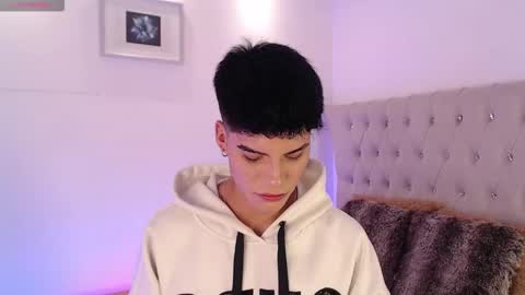 Snapshot of dulcey_ chatting on 8, 11, 2025 Dulcey online show from 8, 11, 2025