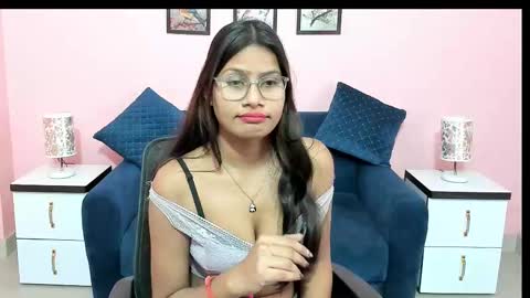 Snapshot of dumble_doree chatting on 16, 12, 2024 dumble_doree online show from 16, 12, 2024