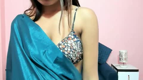 Snapshot of dumble_doree chatting on 28, 2, 2025 dumble_doree online show from 28, 2, 2025