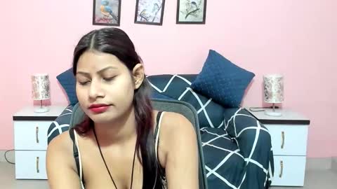 Snapshot of dumble_doree chatting on 1, 12, 2025 dumble_doree online show from 1, 12, 2025