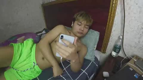 Snapshot of dumeila chatting on 22, 12, 2025 dumeila online show from 22, 12, 2025