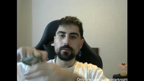 Snapshot of dummodarknight chatting on 5, 10, 2025 The Dark Knight online show from 5, 10, 2025