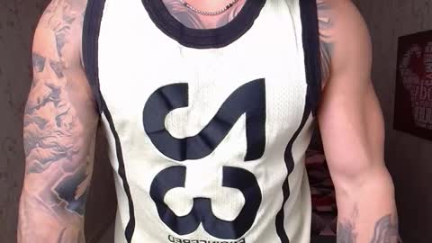 Snapshot of duncanstones chatting on 17, 12, 2024 DuncanStone online show from 17, 12, 2024