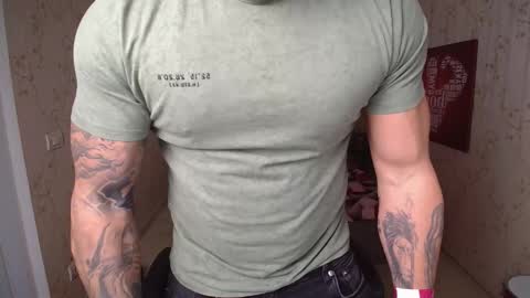 Snapshot of duncanstones chatting on 23, 12, 2024 DuncanStone online show from 23, 12, 2024