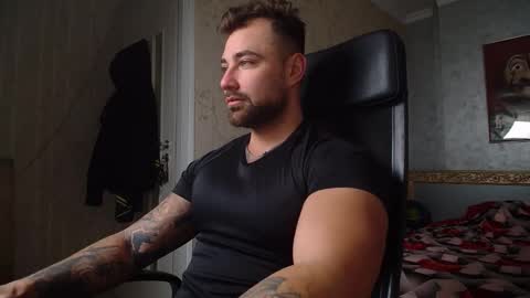 Snapshot of duncanstones chatting on 6, 1, 2025 DuncanStone online show from 6, 1, 2025