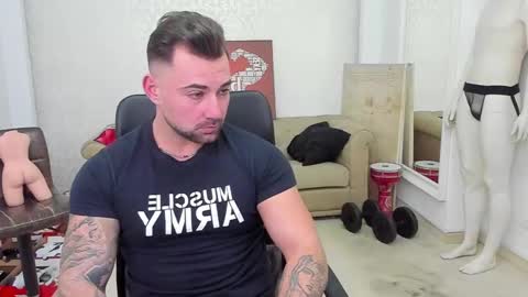 Snapshot of duncanstones chatting on 10, 1, 2025 DuncanStone online show from 10, 1, 2025