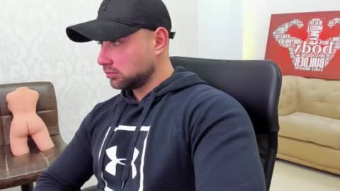 Snapshot of duncanstones chatting on 17, 1, 2025 DuncanStone online show from 17, 1, 2025