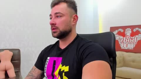 Snapshot of duncanstones chatting on 22, 1, 2025 DuncanStone online show from 22, 1, 2025