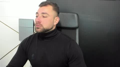 Snapshot of duncanstones chatting on 19, 2, 2025 DuncanStone online show from 19, 2, 2025