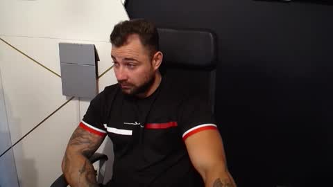 Snapshot of duncanstones chatting on 11, 9, 2025 DuncanStone online show from 11, 9, 2025