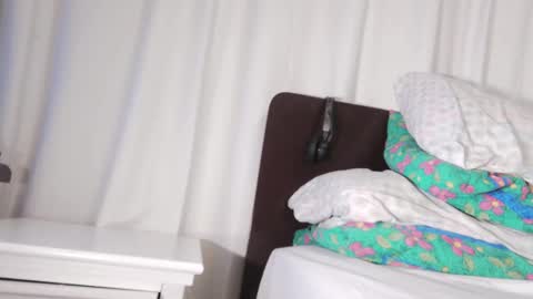 Snapshot of dunkleyt chatting on 9, 9, 2025 Sissy Lingerie online show from 9, 9, 2025