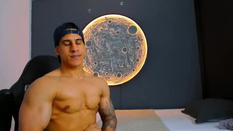 Snapshot of duran_dhikol1 chatting on 2, 11, 2025 duran_dhikol1 online show from 2, 11, 2025