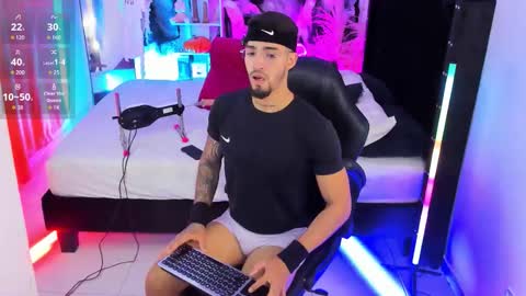 Snapshot of duriel_ chatting on 28, 10, 2025 Duriel online show from 28, 10, 2025