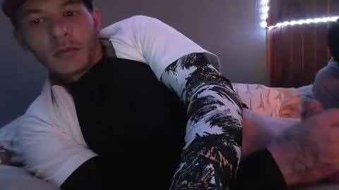 Snapshot of dustinwyant1983 chatting on 14, 11, 2025 dustinwyant1983 online show from 14, 11, 2025