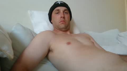 Snapshot of dustyroy09 chatting on 8, 1, 2025 dustyroy09 online show from 8, 1, 2025