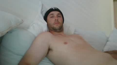 Snapshot of dustyroy09 chatting on 13, 2, 2025 dustyroy09 online show from 13, 2, 2025