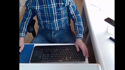 Snapshot of dutchpornking2 chatting on 18, 2, 2025 dutchpornking2 online show from 18, 2, 2025