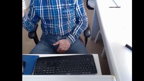 Snapshot of dutchpornking2 chatting on 23, 2, 2025 dutchpornking2 online show from 23, 2, 2025