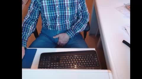 Snapshot of dutchpornking2 chatting on 27, 2, 2025 dutchpornking2 online show from 27, 2, 2025