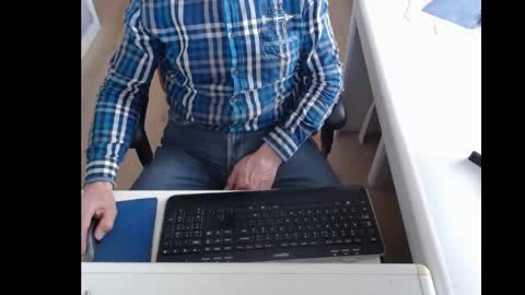 Snapshot of dutchpornking2 chatting on 9, 3, 2025 dutchpornking2 online show from 9, 3, 2025