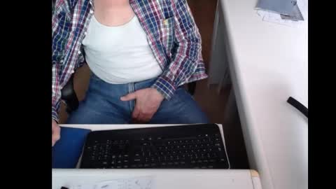 Snapshot of dutchpornking2 chatting on 11, 3, 2025 dutchpornking2 online show from 11, 3, 2025