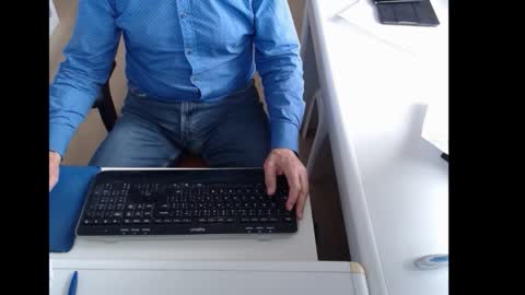 Snapshot of dutchpornking2 chatting on 24, 9, 2025 dutchpornking2 online show from 24, 9, 2025