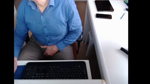 Snapshot of dutchpornking2 chatting on 26, 11, 2025 dutchpornking2 online show from 26, 11, 2025