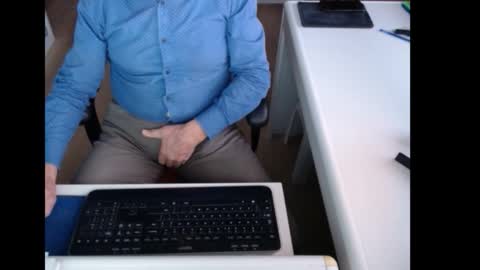 Snapshot of dutchpornking2 chatting on 27, 11, 2025 dutchpornking2 online show from 27, 11, 2025