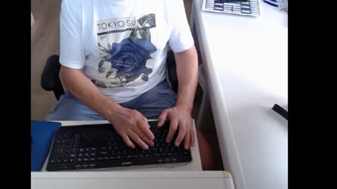 dutchpornking2 online show from 12, 7, 2026