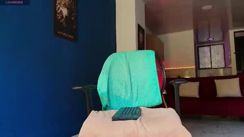 dwayne_brown online show from 24, 11, 2025