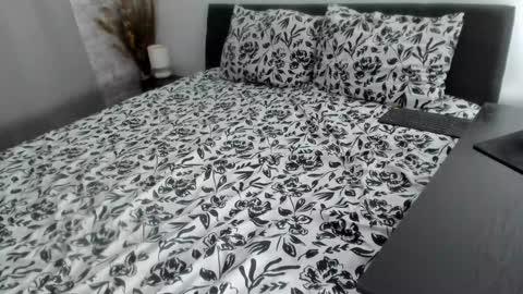 Dyanne online show from 20, 10, 2025