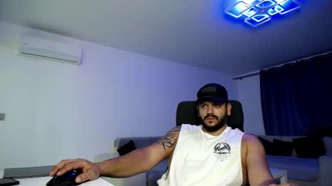 Snapshot of dylan_dom_ chatting on 25, 9, 2025 Dylan Dom online show from 25, 9, 2025