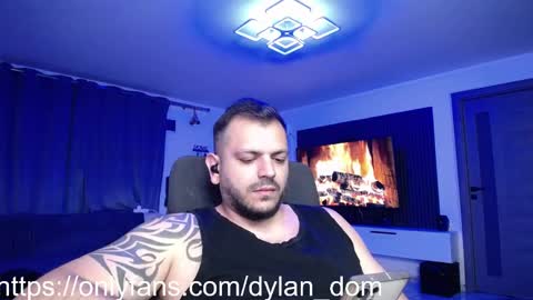 Dylan Dom  online show from 1, 5, 2026