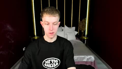 Snapshot of dylan_norton chatting on 30, 4, 2026 Dylan online show from 30, 4, 2026