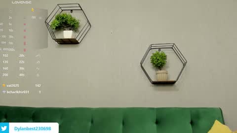 Snapshot of dylan_starxx chatting on 3, 12, 2025 Dylan online show from 3, 12, 2025