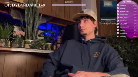 Snapshot of dylandaniel69 chatting on 2, 12, 2024 Dylan Daniel 7.8 online show from 2, 12, 2024