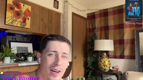 Snapshot of dylandaniel69 chatting on 2, 1, 2025 Dylan Daniel 7.8 online show from 2, 1, 2025