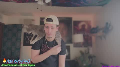 Snapshot of dylandaniel69 chatting on 25, 2, 2025 Dylan Daniel 7.8 online show from 25, 2, 2025