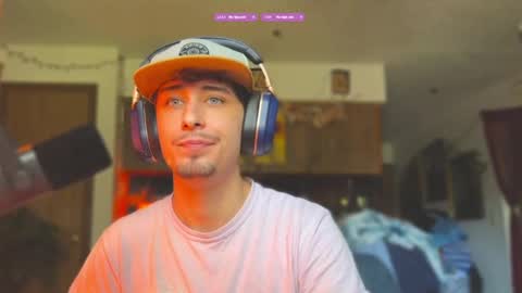 Snapshot of dylandaniel69 chatting on 29, 9, 2025 Dylan Daniel 7.8 online show from 29, 9, 2025