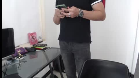 Snapshot of dylanhot10 chatting on 27, 12, 2024 dylanhot10 online show from 27, 12, 2024