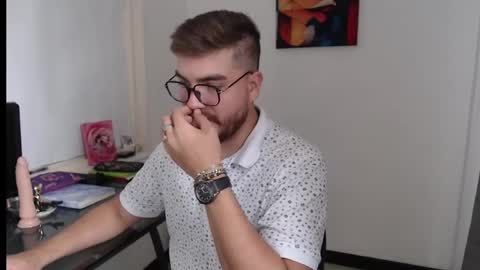 Snapshot of dylanhot10 chatting on 29, 12, 2024 dylanhot10 online show from 29, 12, 2024