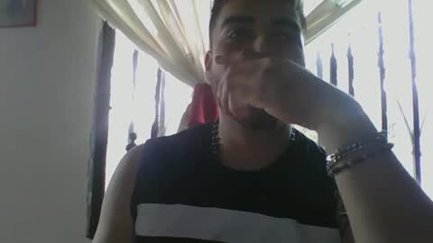 Snapshot of dylanhot10 chatting on 4, 1, 2025 dylanhot10 online show from 4, 1, 2025