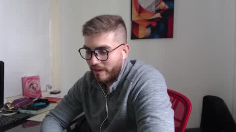 Snapshot of dylanhot10 chatting on 6, 2, 2025 dylanhot10 online show from 6, 2, 2025