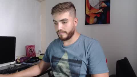 Snapshot of dylanhot10 chatting on 8, 2, 2025 dylanhot10 online show from 8, 2, 2025