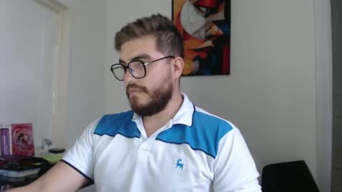 Snapshot of dylanhot10 chatting on 1, 3, 2025 dylanhot10 online show from 1, 3, 2025