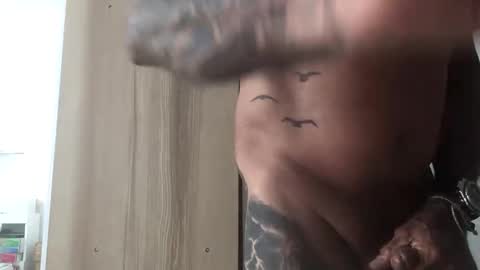 Snapshot of dylanpu22 chatting on 27, 10, 2025 dylanpu22 online show from 27, 10, 2025