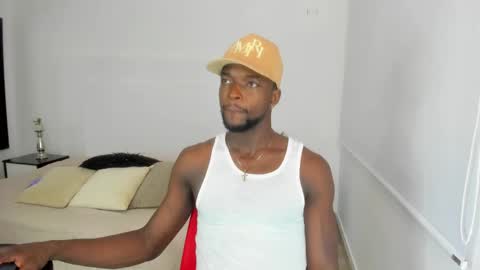 Snapshot of dylantaylor_1 chatting on 13, 1, 2025 Dylan Taylor online show from 13, 1, 2025