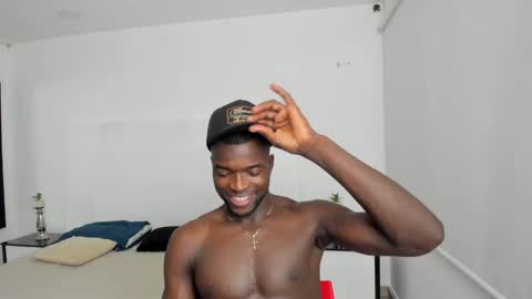 Snapshot of dylantaylor_1 chatting on 1, 2, 2025 Dylan Taylor online show from 1, 2, 2025