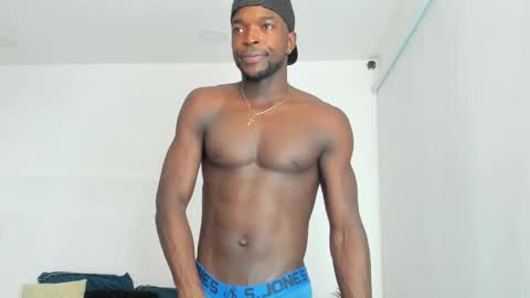 Snapshot of dylantaylor_1 chatting on 3, 2, 2025 Dylan Taylor online show from 3, 2, 2025