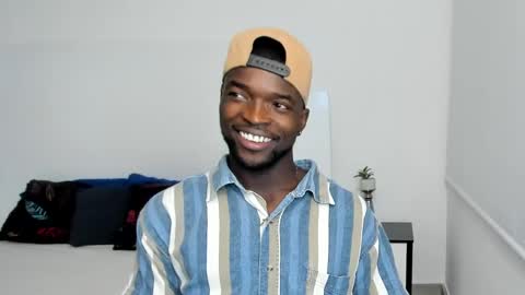 Snapshot of dylantaylor_1 chatting on 15, 2, 2025 Dylan Taylor online show from 15, 2, 2025